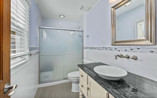 189 Atlantic Avenue, Hempstead, NY 11550