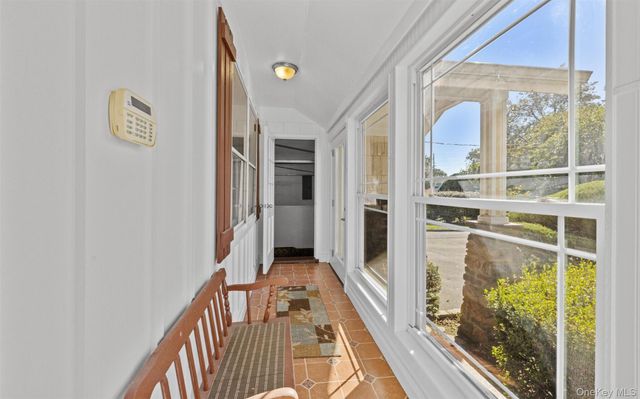189 Atlantic Avenue, Hempstead, NY 11550