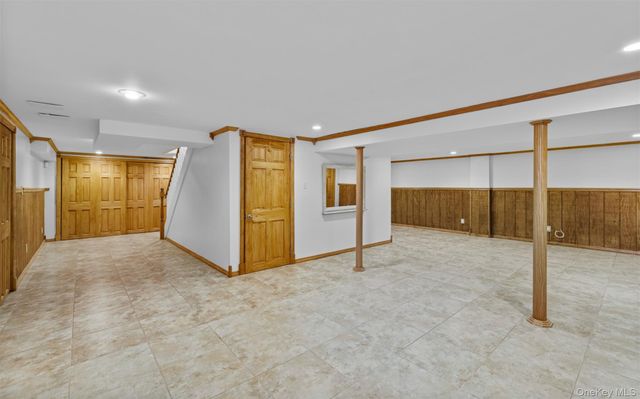189 Atlantic Avenue, Hempstead, NY 11550