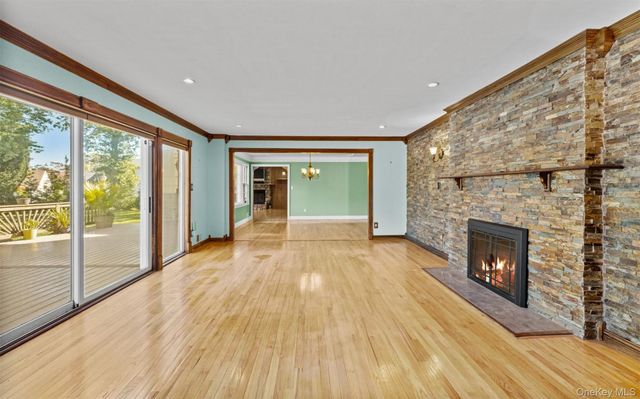 189 Atlantic Avenue, Hempstead, NY 11550