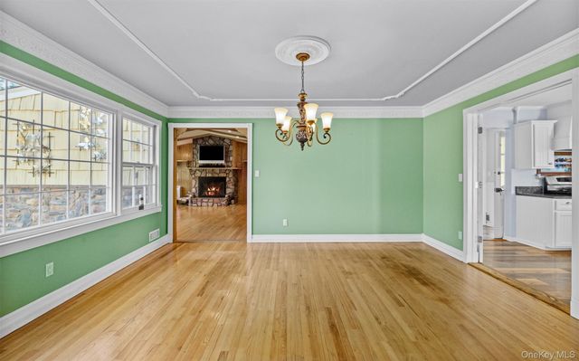 189 Atlantic Avenue, Hempstead, NY 11550