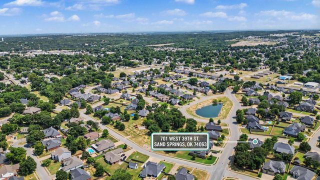 701 W 39th Street, Sand Springs, OK 74063