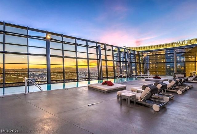 3722 Las Vegas Boulevard 1006, Las Vegas, NV 89158