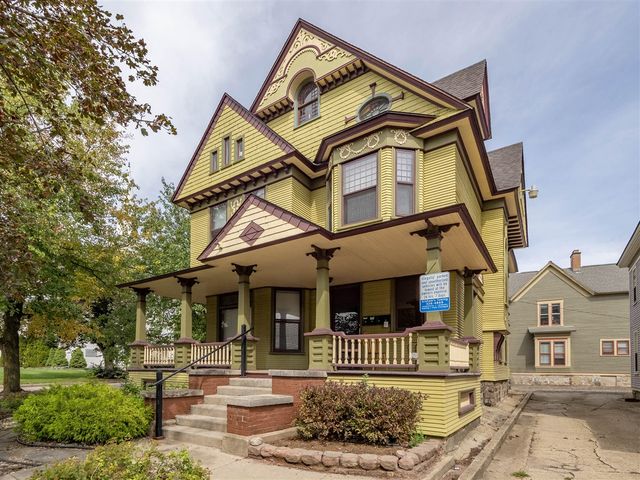 838 W Main Street, Kalamazoo, MI 49007