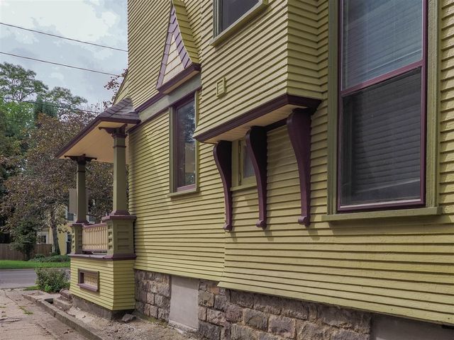 838 W Main Street, Kalamazoo, MI 49007