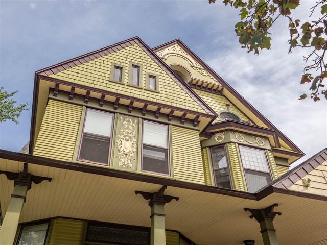 838 W Main Street, Kalamazoo, MI 49007
