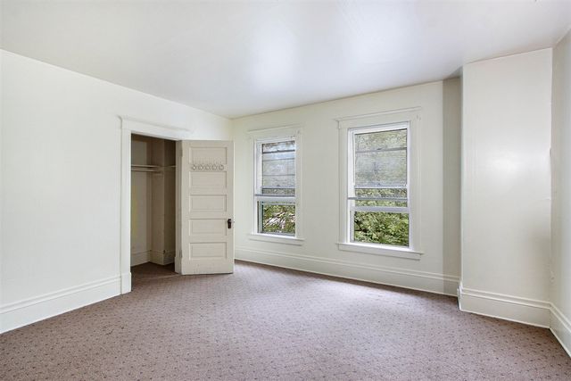 838 W Main Street, Kalamazoo, MI 49007