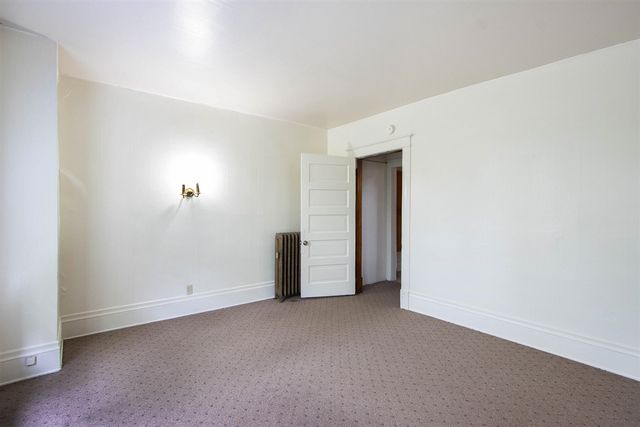 838 W Main Street, Kalamazoo, MI 49007