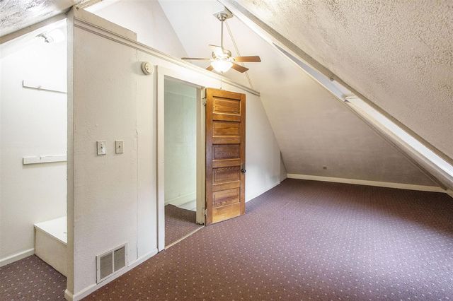 838 W Main Street, Kalamazoo, MI 49007