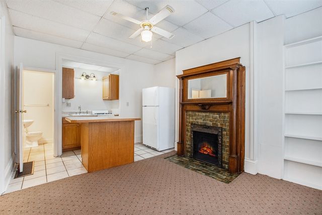 838 W Main Street, Kalamazoo, MI 49007