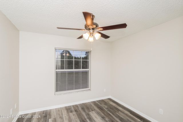 9175 102nd Avenue, Vero Beach, FL 32967