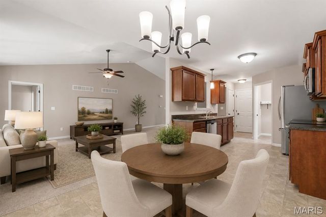 27471 Forest Ridge Court, Warrenton, MO 63383