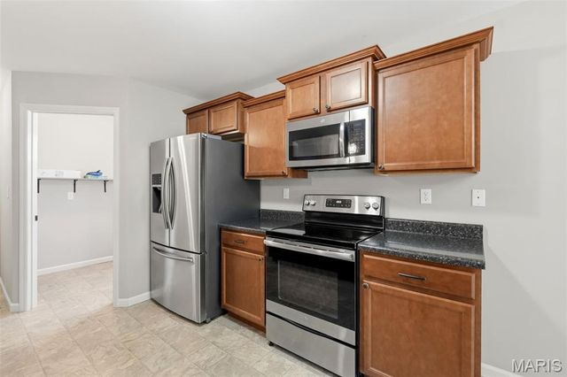 27471 Forest Ridge Court, Warrenton, MO 63383