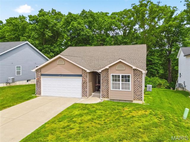 27471 Forest Ridge Court, Warrenton, MO 63383