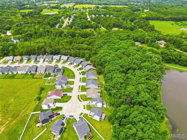 27471 Forest Ridge Court, Warrenton, MO 63383