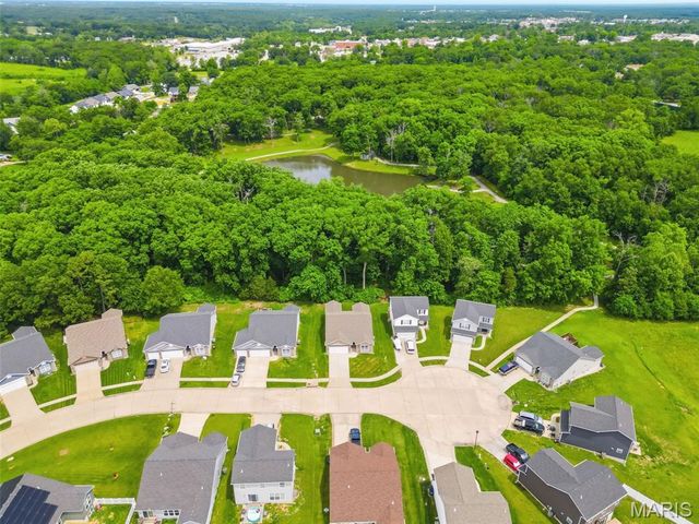 27471 Forest Ridge Court, Warrenton, MO 63383