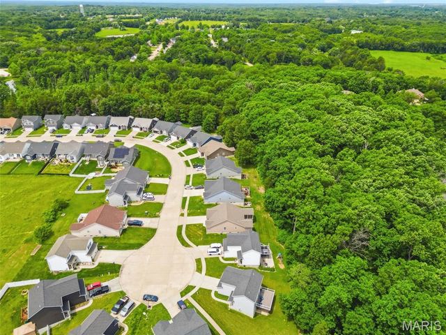 27471 Forest Ridge Court, Warrenton, MO 63383