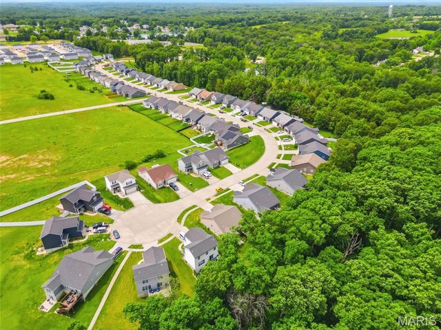 27471 Forest Ridge Court, Warrenton, MO 63383