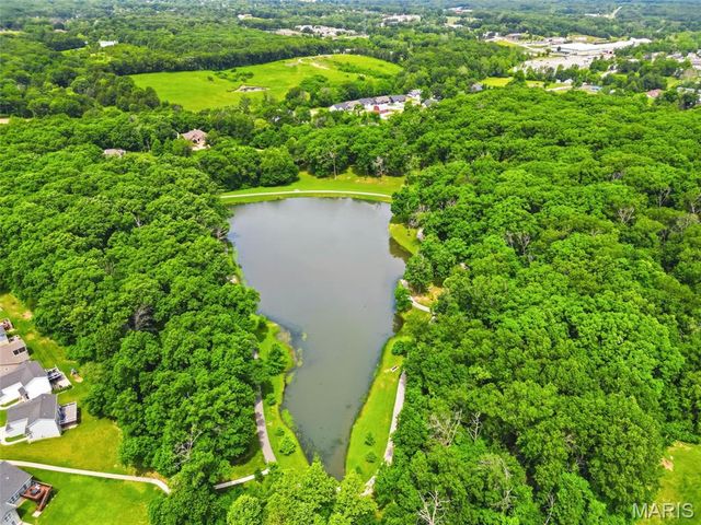 27471 Forest Ridge Court, Warrenton, MO 63383