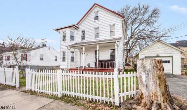 25 Passaic St, Dover Town, NJ 07801