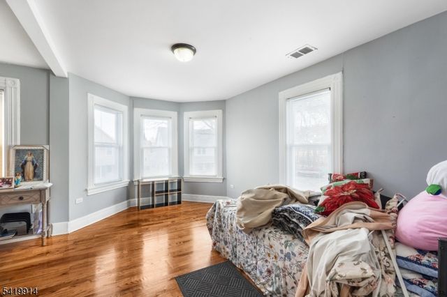 25 Passaic St, Dover Town, NJ 07801