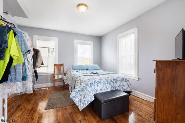 25 Passaic St, Dover Town, NJ 07801