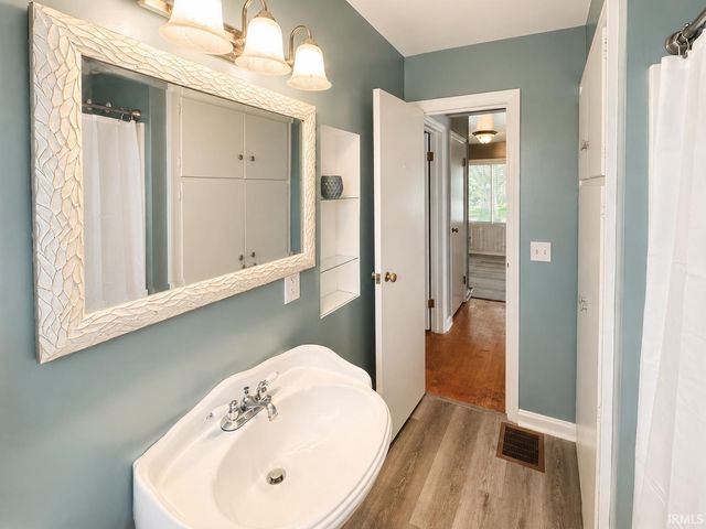 5112 Graham Avenue, Evansville, IN 47715