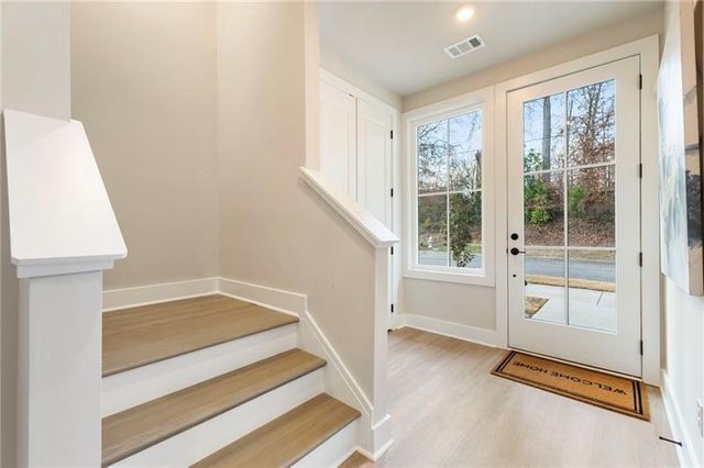 2202 Carlton Court, Atlanta, GA 30318