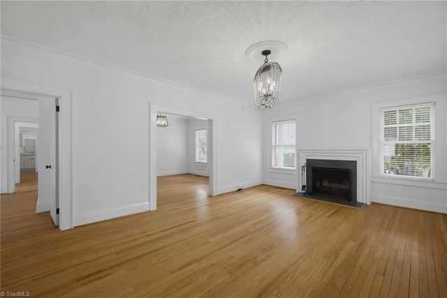 220 Woodrow Avenue, High Point, NC 27262