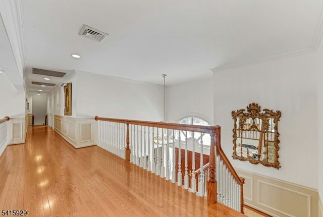 510 Hampton Hill Rd, Franklin Lakes Boro, NJ 07417