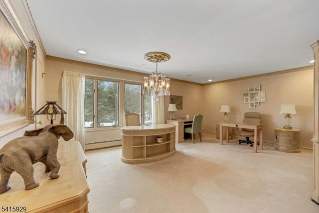 510 Hampton Hill Rd, Franklin Lakes Boro, NJ 07417