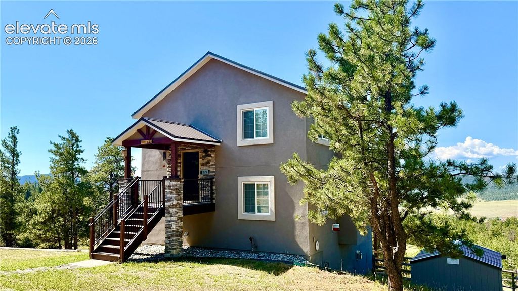 127 Carlton Circle, Florissant, CO 80816 — exterior