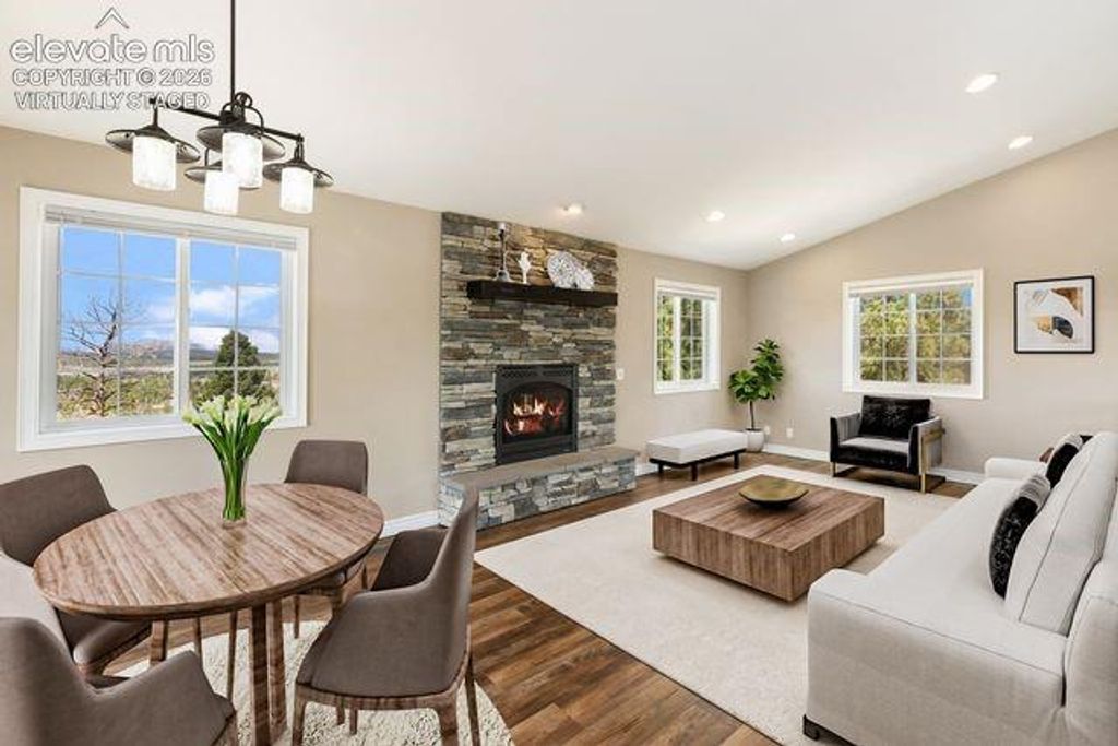 127 Carlton Circle, Florissant, CO 80816 — photo 5