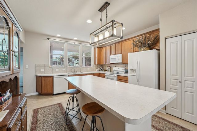 1261 Nevarez, Kyle, TX 78640