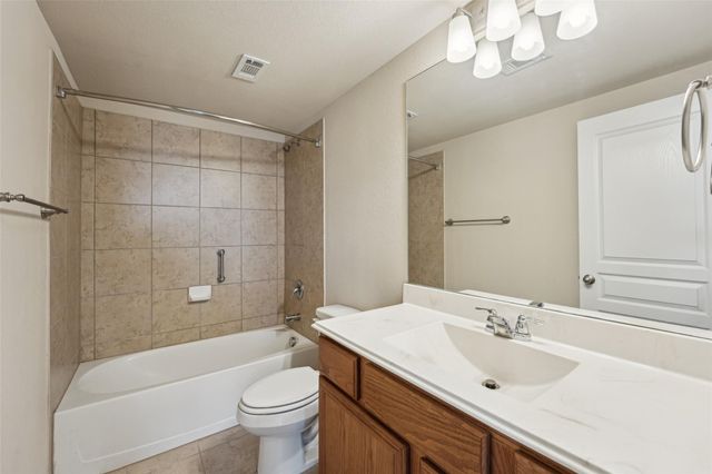 1261 Nevarez, Kyle, TX 78640