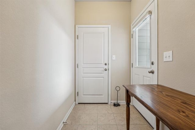 1261 Nevarez, Kyle, TX 78640