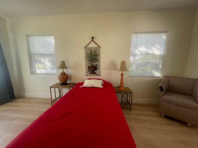 904 Boston Avenue 2, Fort Pierce, FL 34950