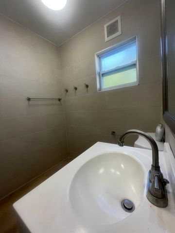 904 Boston Avenue 2, Fort Pierce, FL 34950