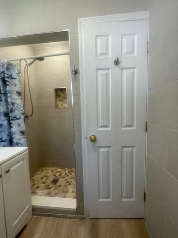 904 Boston Avenue 2, Fort Pierce, FL 34950