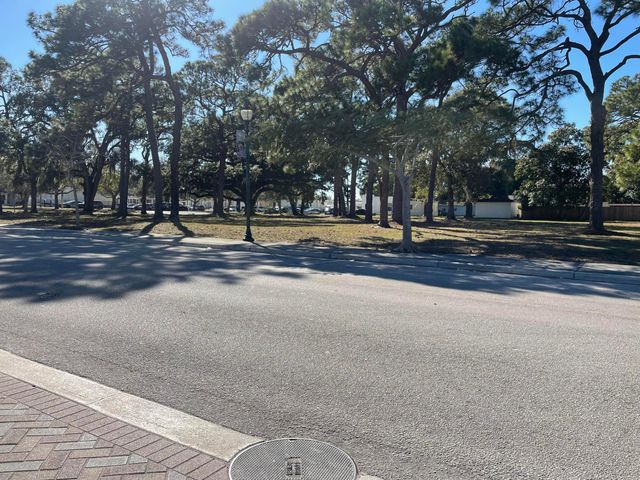 904 Boston Avenue 2, Fort Pierce, FL 34950