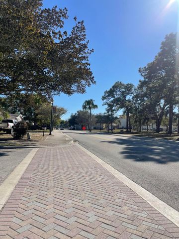 904 Boston Avenue 2, Fort Pierce, FL 34950