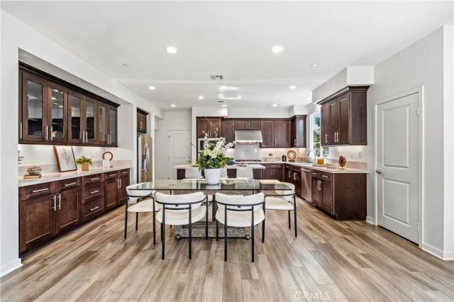 608 Cultivate, Irvine, CA 92618
