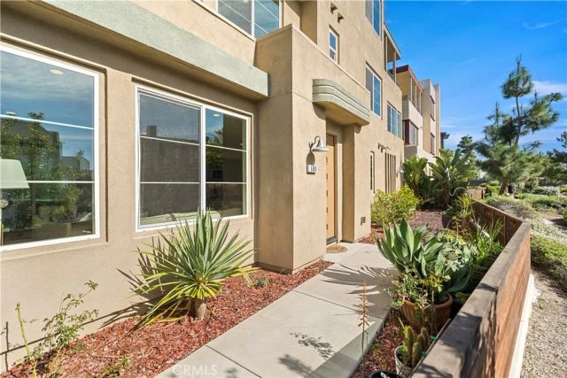 608 Cultivate, Irvine, CA 92618