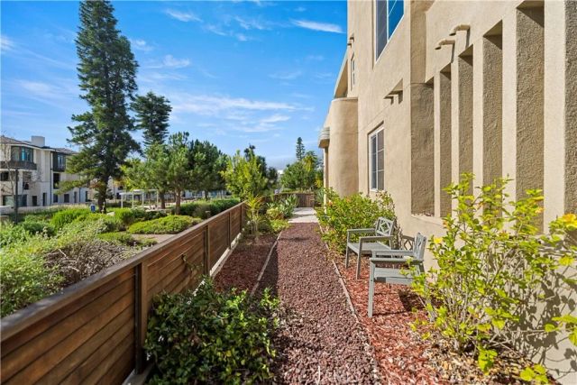 608 Cultivate, Irvine, CA 92618