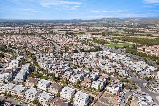 608 Cultivate, Irvine, CA 92618