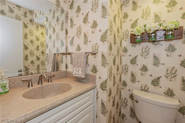 1936 Hemlock Drive, Kent, OH 44240