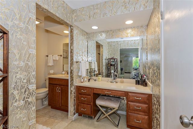 1936 Hemlock Drive, Kent, OH 44240