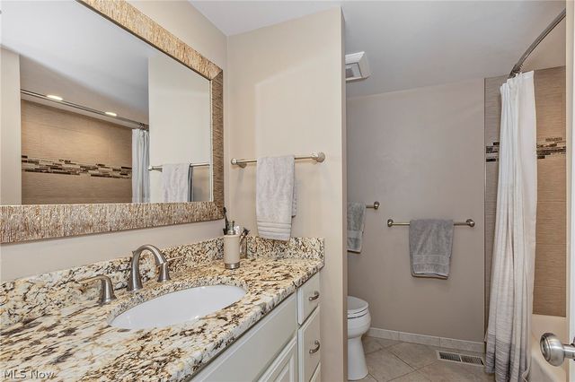 1936 Hemlock Drive, Kent, OH 44240