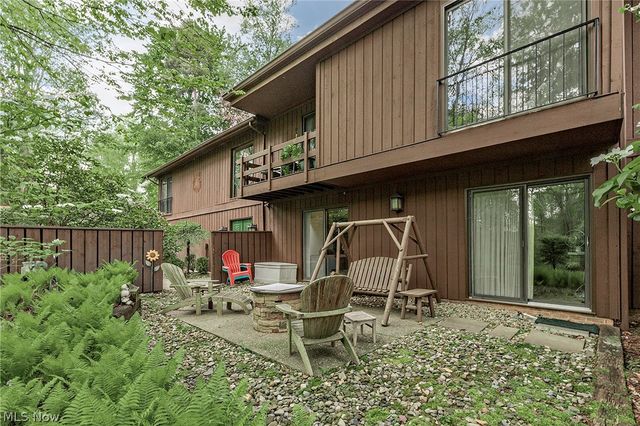 1936 Hemlock Drive, Kent, OH 44240