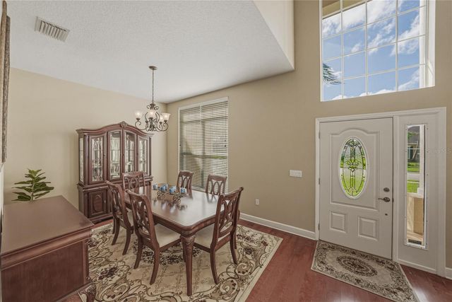 5104 WHISPERING LEAF TRAIL, Valrico, FL 33596